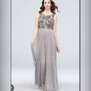 VC By Viola Chan Gray Floral Beaded Bodice Accordion Pleated Elegant Gown NWT 2